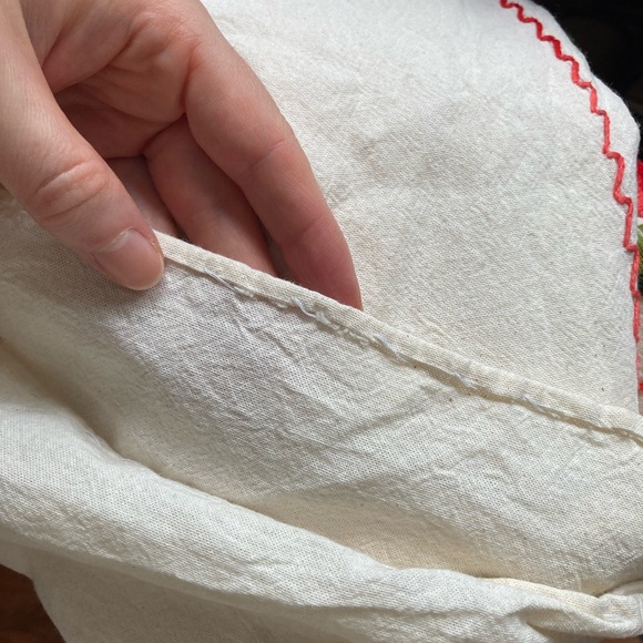 Floral Embroidered Boho Style Short Sleeve White Shirt - Picture 8 of 9